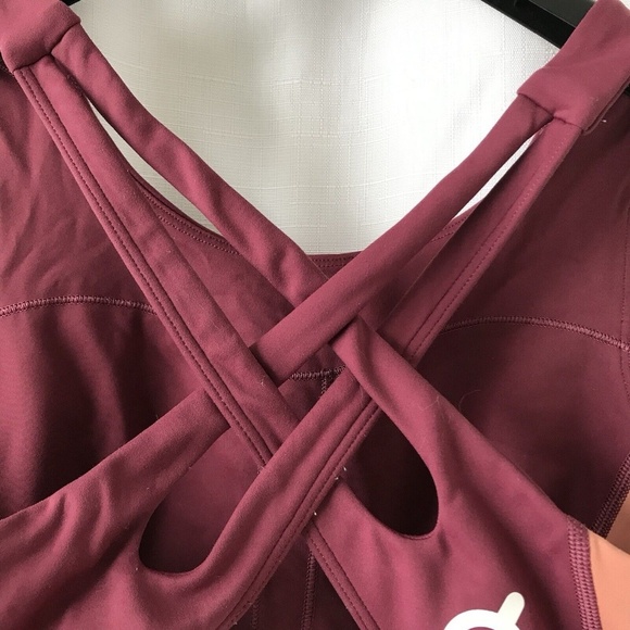 Peloton Move Mission Strappy Sports Bra Women’s Size Small - Picture 8 of 9